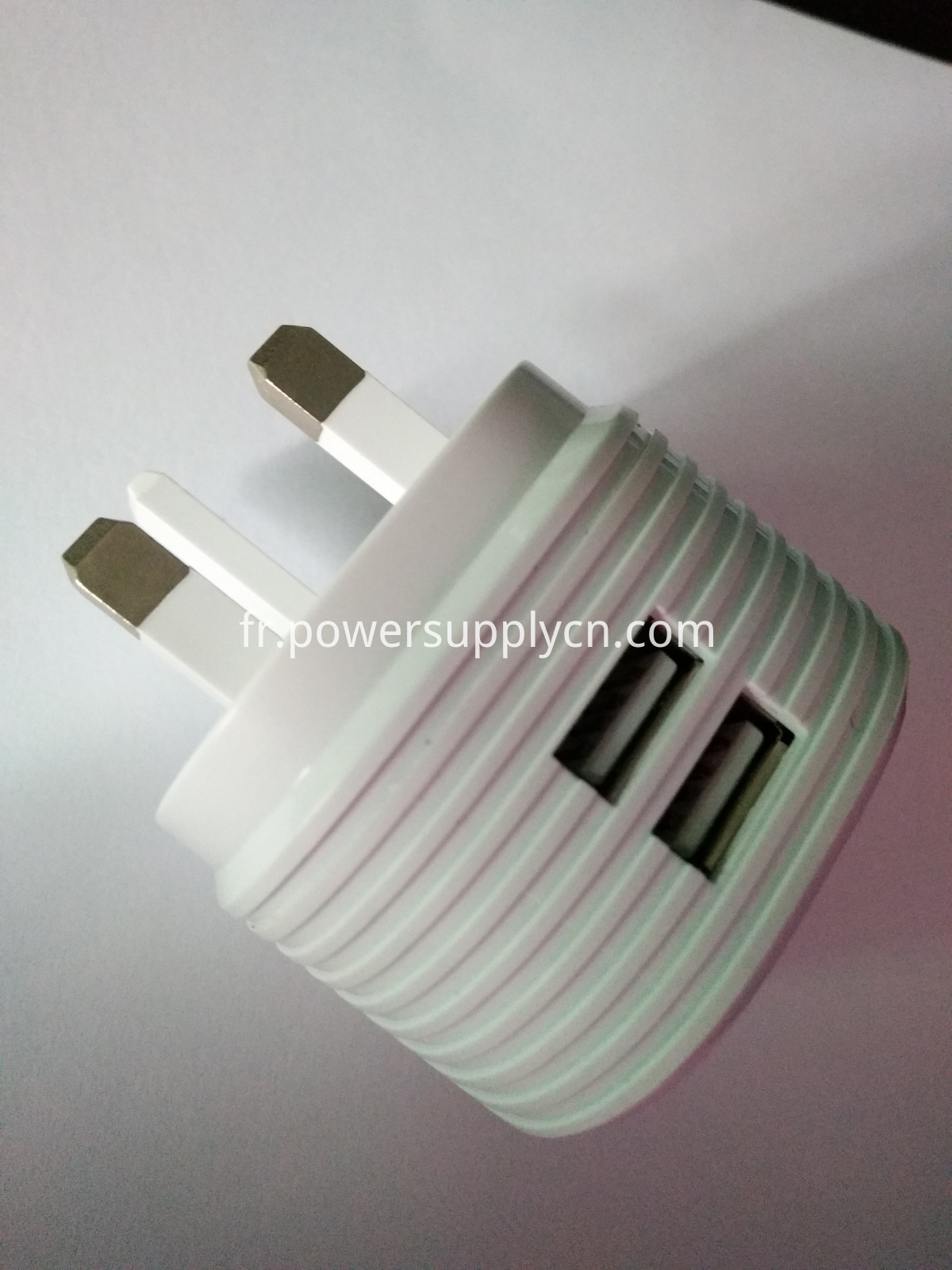 Chargeur de port USB 2 ports USB UK plug 2-USB port phone charger